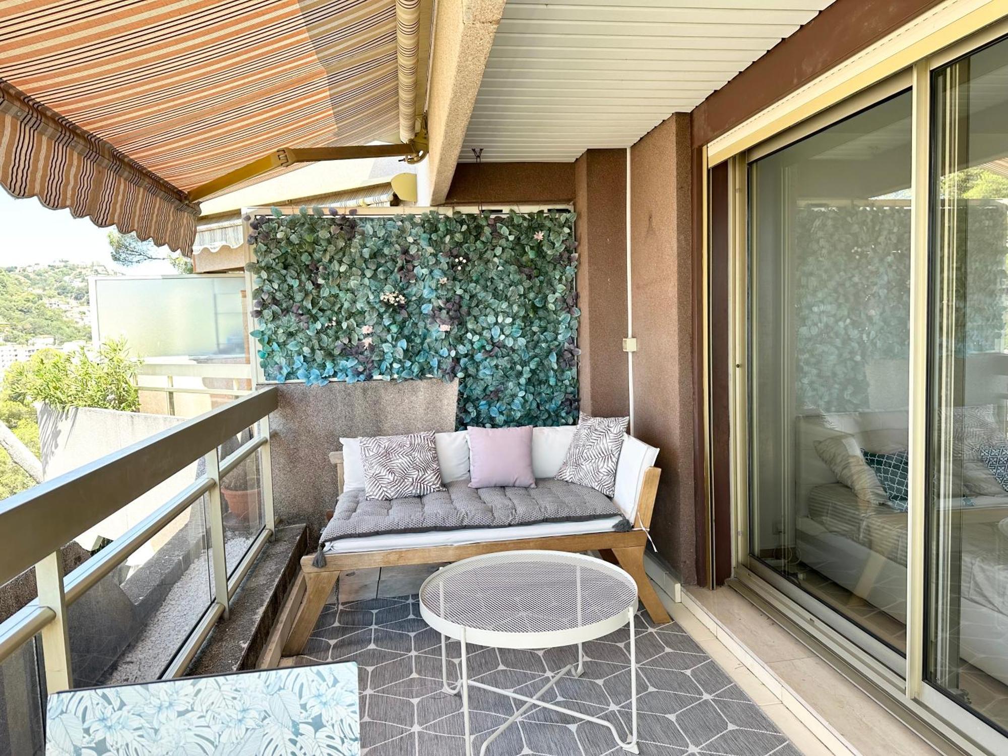 شقة Nice, Grand Studio - Piscine - Terrasse Vue Mer المظهر الخارجي الصورة